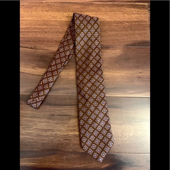 IKE BEHAR New York Brown Silk Necktie - Picture 2 of 10